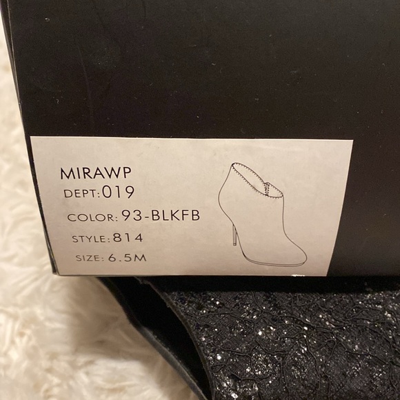 Black Lace Ankle Boots BRAND NEW - Picture 5 of 5